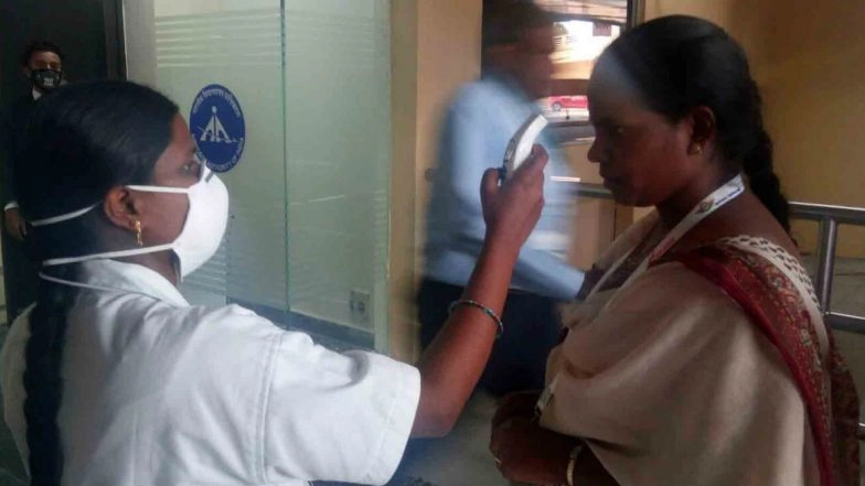Coronavirus Outbreak in India: MEA Issues Helpline Numbers of Control Centre as COVID-19 Count Rises to 114