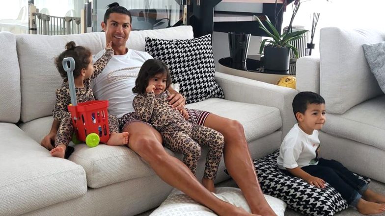 Cristiano Ronaldo Spends Time With Children During Self-Quarantine, ‘Be Thankful for the Things That Matter,’ Says Juventus Star As World Battles Coronavirus Pandemic