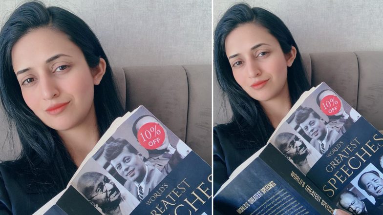 COVID-19: Divyanka Tripathi Rekindles Love For Reading Amidst Lockdown