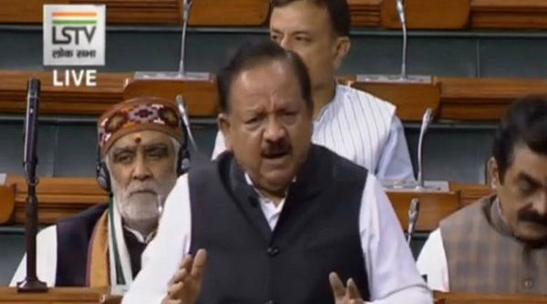 Coronavirus Outbreak in India: 15 Laboratories Started for COVID-19 Tests, Says Union Health Minister Harsh Vardhan in Lok Sabha