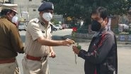 Janata Curfew: Delhi Police Offer Flowers to People Out on Roads, Request Them to Stay Indoors