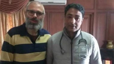 Omar Abdullah's New Image Surfaces on Social Media Hours After Supreme Court Defers His Hearing Plea Against Detention Under PSA