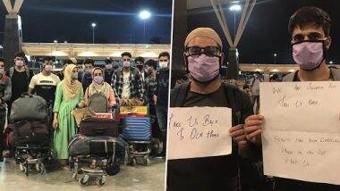 Kashmiri Students Protest in Bengaluru Airport After Govt Suspends Domestic Airline Services Amid COVID-19 Spread, Ask 'What Will We Do Now?'