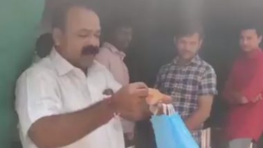 Corona for Rs 20! Roadside Vendor Calling Facemasks ‘Corona’ Leaves Netizens Amused (Watch Video)