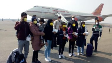 Air India Crew, Who Operated Flights to Coronavirus-Hit Countries to Rescue Stranded Indians, Complain of Substandard Protective Gear, Lack of Sanitizers