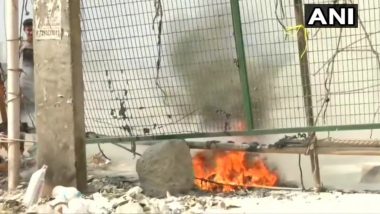 Petrol Bomb Hurled Near Shaheen Bagh Protest Site in Delhi During Janata Curfew