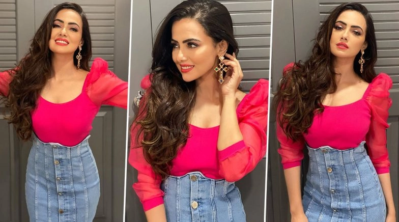 Sana Khan Paints a High Waist Denim Skirt Story and It’s Every Bit Chic!