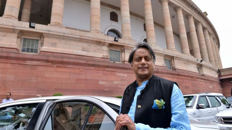 Shashi Tharoor Tweets &lsquo;Manohar Parrikar Institute for Defence Studies and Analyses Not Giving Salary and Pension for August and September&rsquo;, Says 'Shocked to Know This'