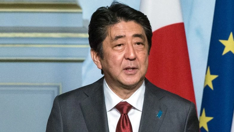 Japan PM Shinzo Abe Lifts COVID-19 Restrictions, Urges People to Take Precautions