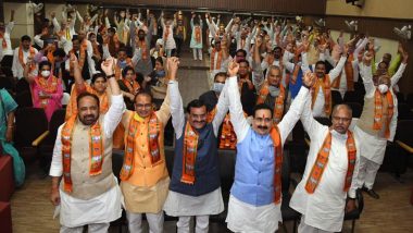 Shivraj Singh Chouhan Takes Oath as Madhya Pradesh Chief Minister For Fourth Time Amid Coronavirus Outbreak