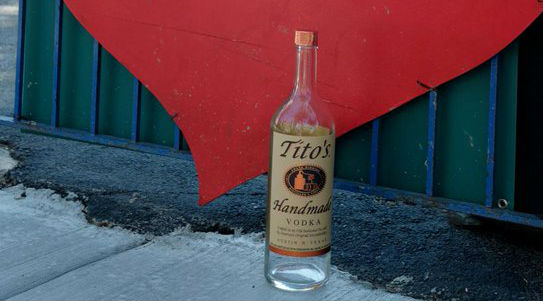 Coronavirus Scare: People Tweet About Making Their Own Sanitiser Using Titos Vodka, Company Issues Warning