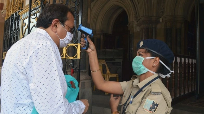 Coronavirus Outbreak in Mumbai: BMC to start Screening Suspected COVID-19 People at Their Homes