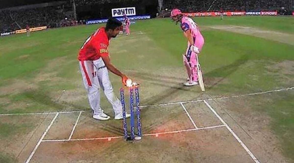 Ravi Ashwin Cities His 'Mankad' Incident From IPL 2019 to Urge People to Stay Indoors During 21-Day Lockdown in India Ravi Ashwin Cities His 'Mankad' Incident From IPL 2019 to Urge People to Stay Indoors During 21-Day Lockdown in India