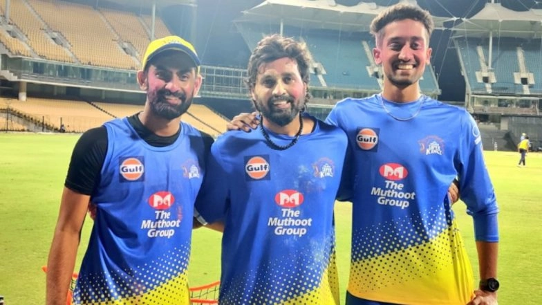 Suresh Raina, Murali Vijay & Other CSK Team Members Play Holi After Practice Session (Watch Video)