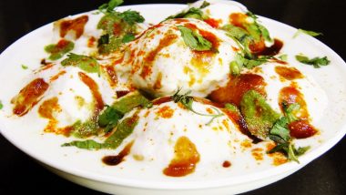 How to Make Dahi Vada for Holi 2020? Try Easy Recipe to Prepare Special Chaat at Home and Enjoy Festival of Colours