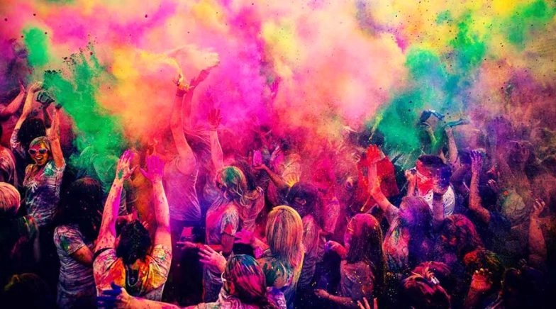 Pool Parties to Colour Splash in Resorts, Check Out the Places to Party on Holi