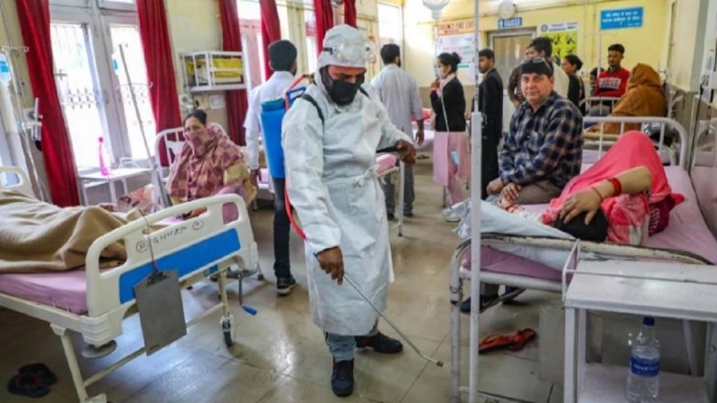 Delhi COVID-19 Crisis: Govt Directs 42 Private Hospitals to Reserve 80% Beds for Coronavirus Patients