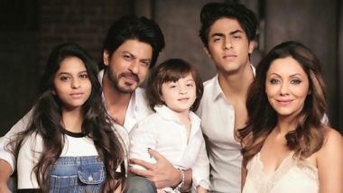 Shah Rukh Khan Takes a Dig at Himself for Population Boom but Admits Spending Time With His Three Kids, Suhana, Aryan and Abram, Is a Treat!