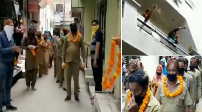 Ambala Locals Offer Garlands, Shower Flowers on Sanitation Workers; Watch Video