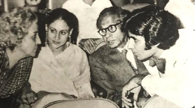 Amitabh Bachchan Shares Amazing Trivia From the Sholay Premiere (View Post)