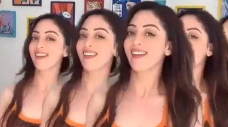 International Dance Day: Sandeepa Dhar Shakes a Leg with a Clone Filter On (Watch Video)