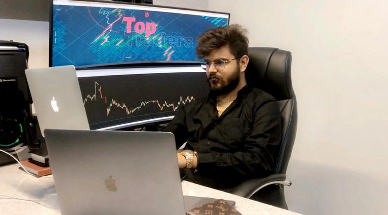 Thakker Dharmik’s “Dharamik”– The New Age of Stock Market Analysis