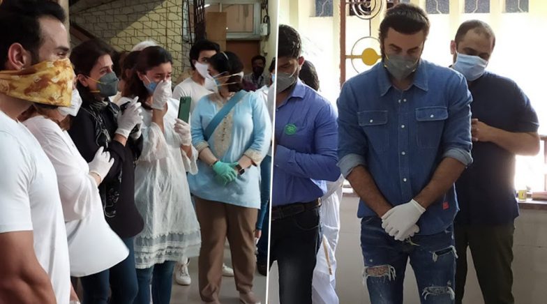 Inside Pictures From Rishi Kapoor's Last Rites 