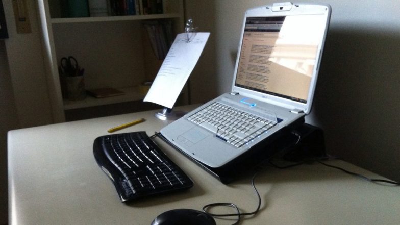 How to Make Laptop Stand at Home? Step-By-Step Method to Make a DIY Elevation Stand If You Are Working from Home amid Lockdown (Watch Video)