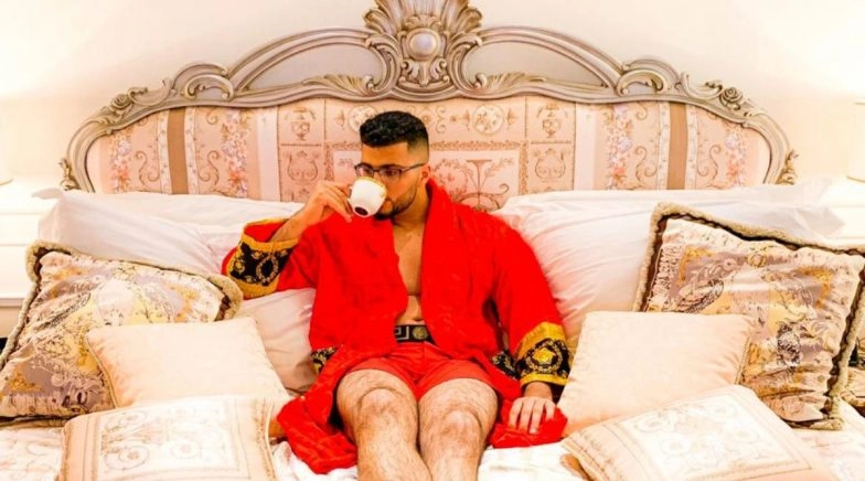 Abdul Ilyas: From Warehouse Worker To £5 Million In Sales Before 21 Years Old