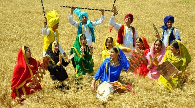 Happy Baisakhi 2020 Greetings & HD Photos: Twitterati Wish Sikh New Year 