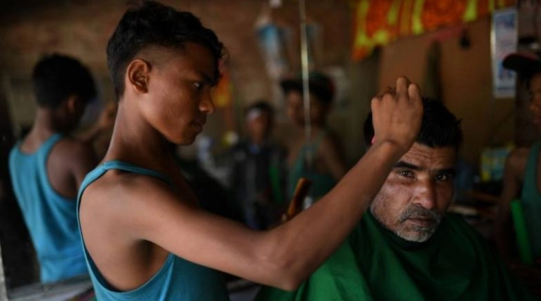 Salons, Barber Shops And Dine-In Restaurants to Remain Shut During Lockdown, Clarifies MHA