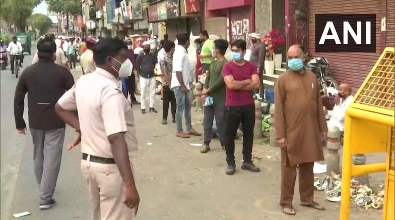 Wait For State Govts to Take Decision, Says CAIT After MHA Allows Opening of Shops