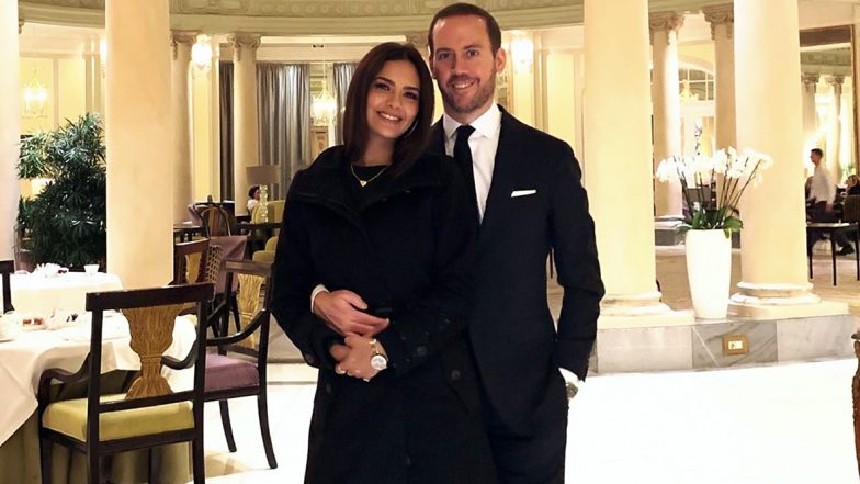 Esha Gupta’s Love Story Comes Booming Alive on Instagram; Meet Her Spanish Boyfriend Manuel Campos Guallar (View Pic)