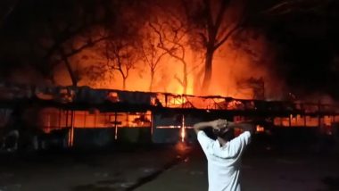 Fire Breaks Out at Market in IIT Kharagpur Campus in West Bengal, 13 Shops Gutted; See Pics and Video