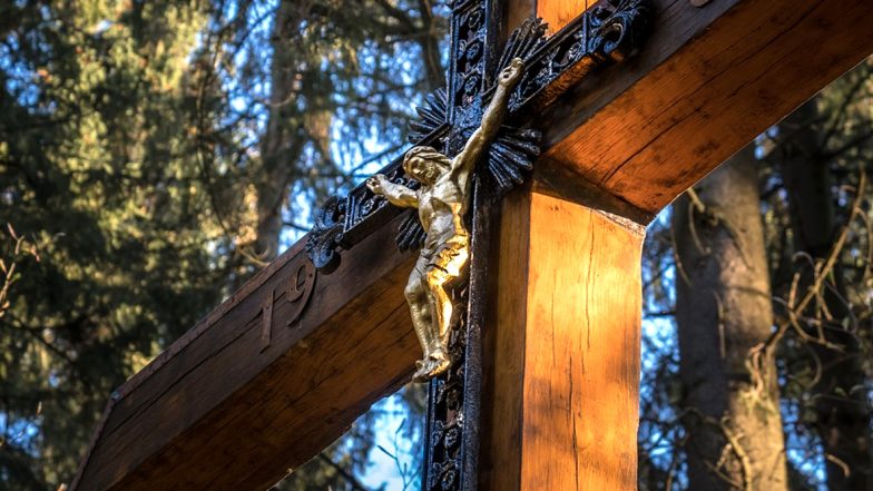 Good Friday 2020 FAQs: From 'How is Good Friday Observed? to 'What Are Good Friday Beliefs And Traditions?' Most Asked Questions on Christian Observance Answered