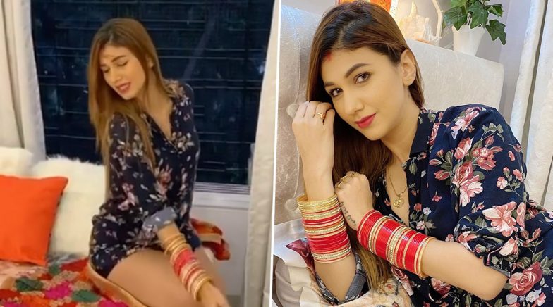 Jasleen Matharu's Picture With Sindoor and Chooda Makes Us Wonder if She Is Married