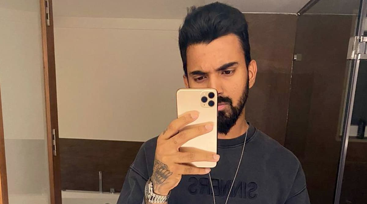 KL Rahul Asks Whether He Should Get Hair-Cut or Not, Twitterati Come Up With Intriguing Replies | 🏏 LatestLY KL Rahul Asks Whether He Should Get Hair-Cut or Not, Twitterati Come Up With Intriguing Replies | 🏏 LatestLY