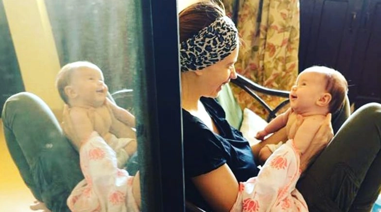 Guy Hershberg Captures Candid Moment of Kalki Koechlin and Their Daughter Sappho!