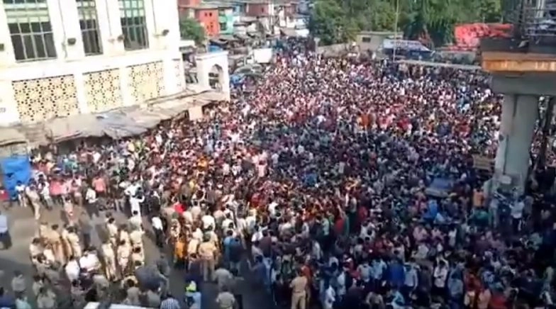 Rahul Kulkarni Arrested by Police Over Report on Trains' Resumption Prior to Bandra Incident