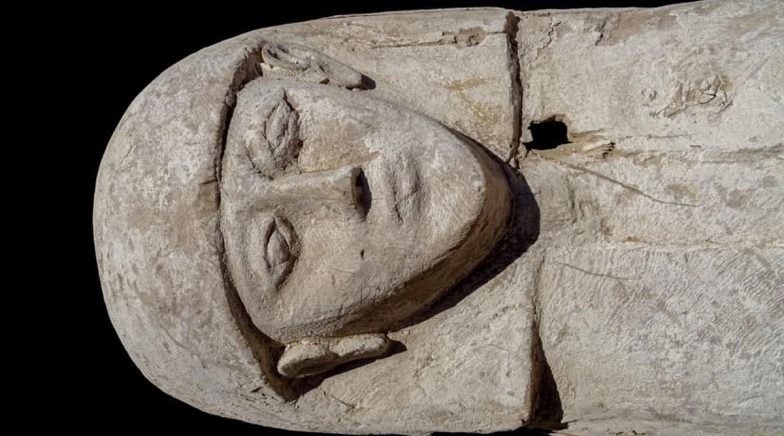 Mummies Discovered in Burial Shaft in Egypt! (See Pictures)