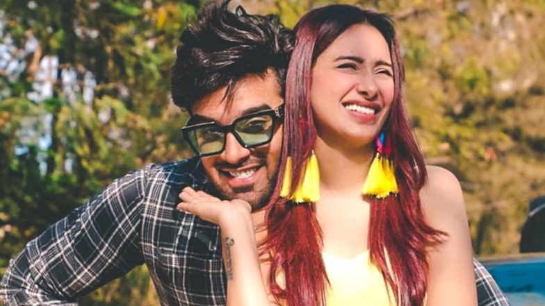 Bigg Boss 13 Fame Paras Chhabra and Mahira Sharma Get Matching Tattoos (View Pic)