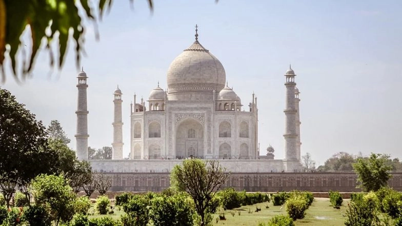 Agra: Taj & Other Monuments to Reopen After 2 Months Amid Steady Decline in New COVID-19 Cases