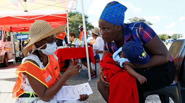 South Africa rolls out mobile testing in virus lockdown