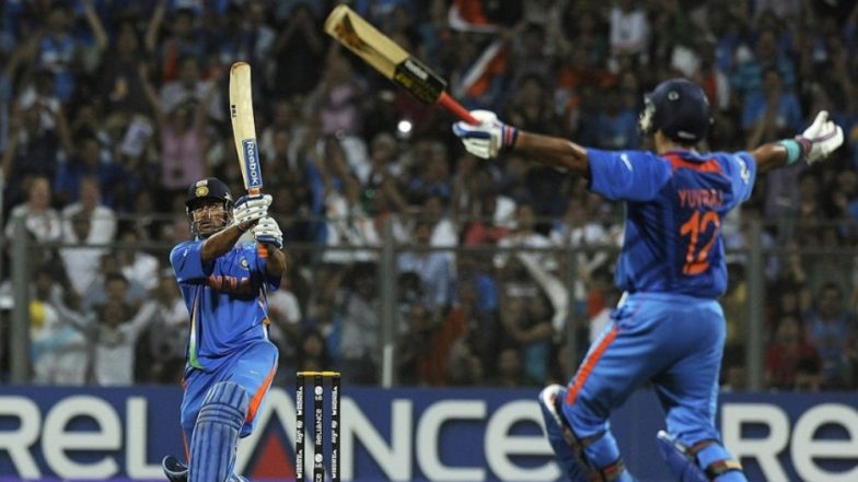 Mumbai Police Uses Picture of MS Dhoni’s Winning Shot From 2011 World Cup Final to Urge People to Stay Indoors Amid Coronavirus Outbreak, Tweets ‘India, Let’s Finish Off in Style’