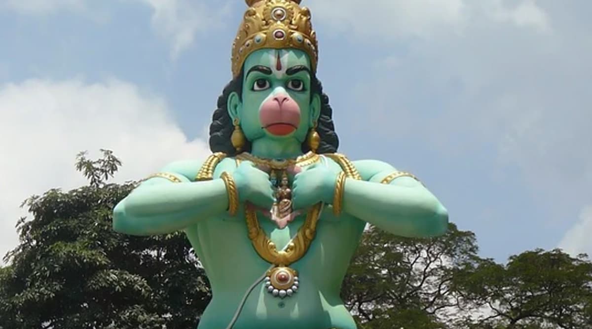 Hanuman Jayanti 2020 Bhajans: From Shri Hanuman Chalisa to Mangal Murti Ram Dulare, Listen to These Devotional Songs to Mark the Birth of Lord Hanuman Hanuman Jayanti 2020 Bhajans: From Shri Hanuman Chalisa to Mangal Murti Ram Dulare, Listen to These Devotional Songs to Mark the Birth of Lord Hanuman