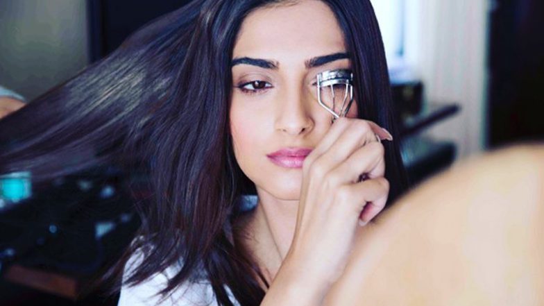 Sonam Kapoor Feels Curling Eyelashes Is an ‘Impossible Task’ (View Pic)