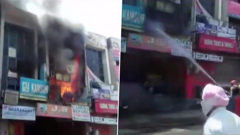 Delhi: Fire Breaks Out at Jewellery Showroom Near Rajendra Place, 12 Fire Tenders at Spot