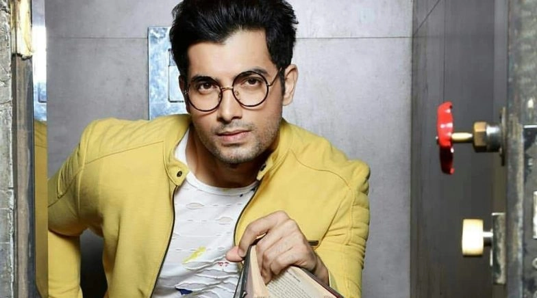 Sharad Malhotra Recites a Poem That Looks Towards a Brighter Future in Tough Times of COVID-19