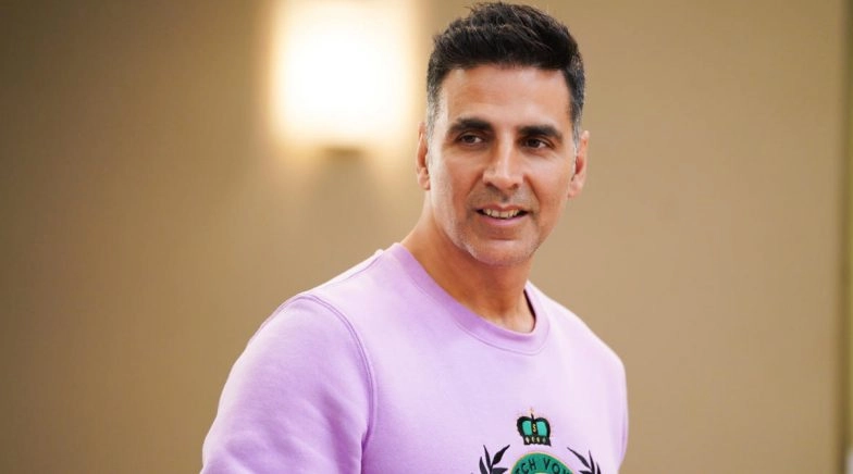 Akshay Kumar’s Early Morning Zoom Meeting with Bell Bottom Team is Proof of His Passion 