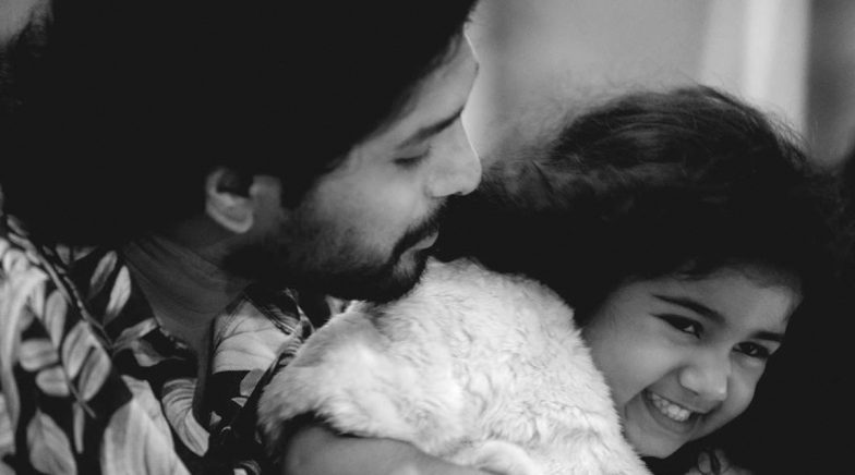 Allu Arjun’s Baby Girl Arha Lip-Syncs Butta Bomma Song and She Is Irresistibly Cute! (Watch Video)